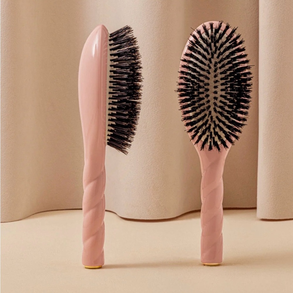 Twist Handle Pink Hair Brush